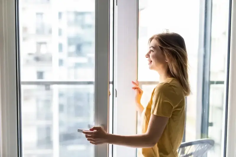 Jak odświeżyć okna PCV?