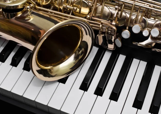 Jak się bawią ludzie saksofon?